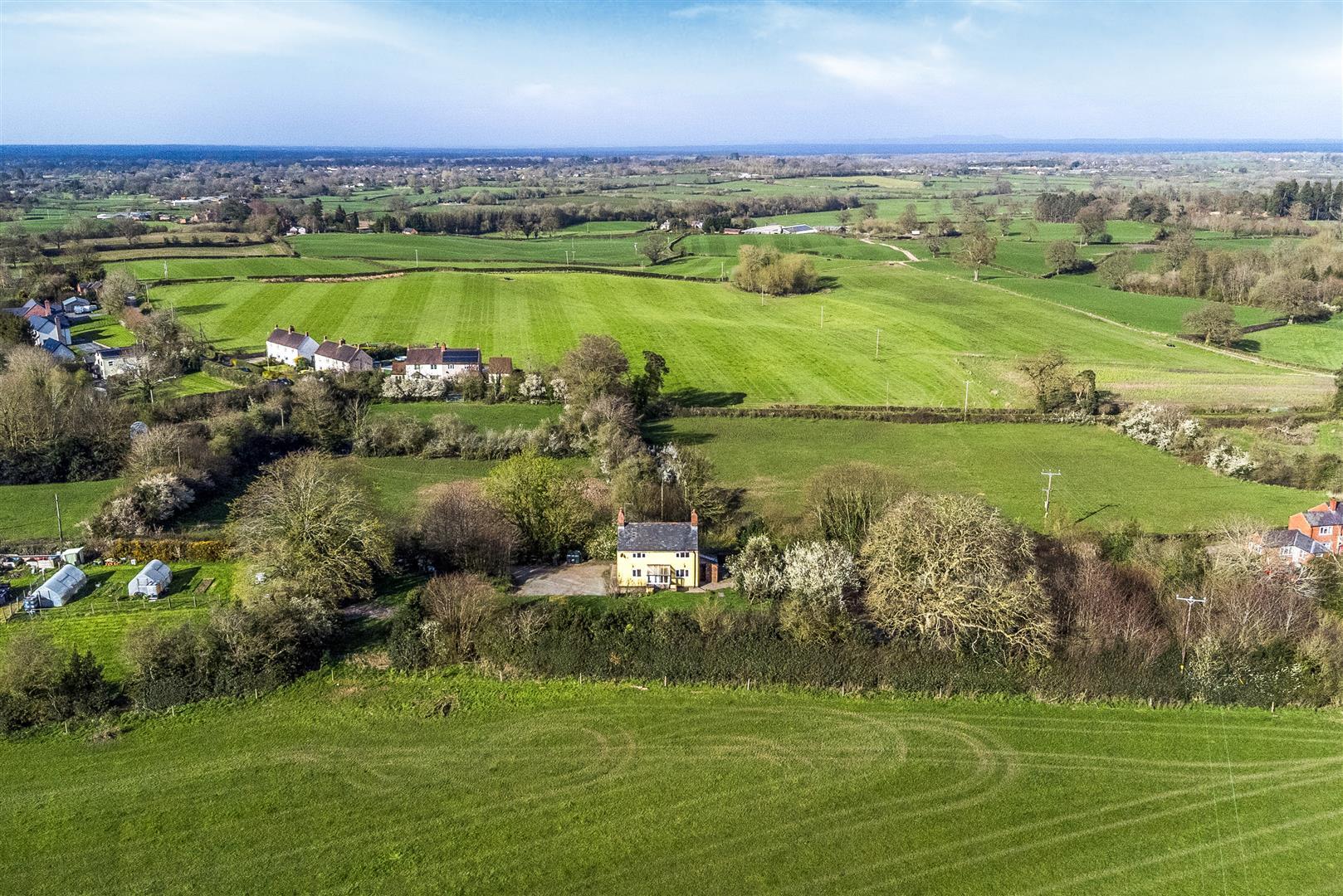 Property Image 8a84b959-e919-4e47-8c5d-d593772197d8