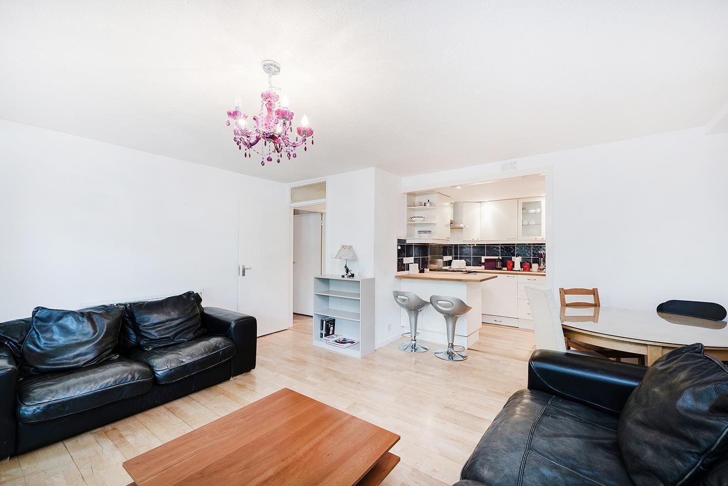 Property Image 8a8581d7-2435-4f82-804c-2739443b9b15