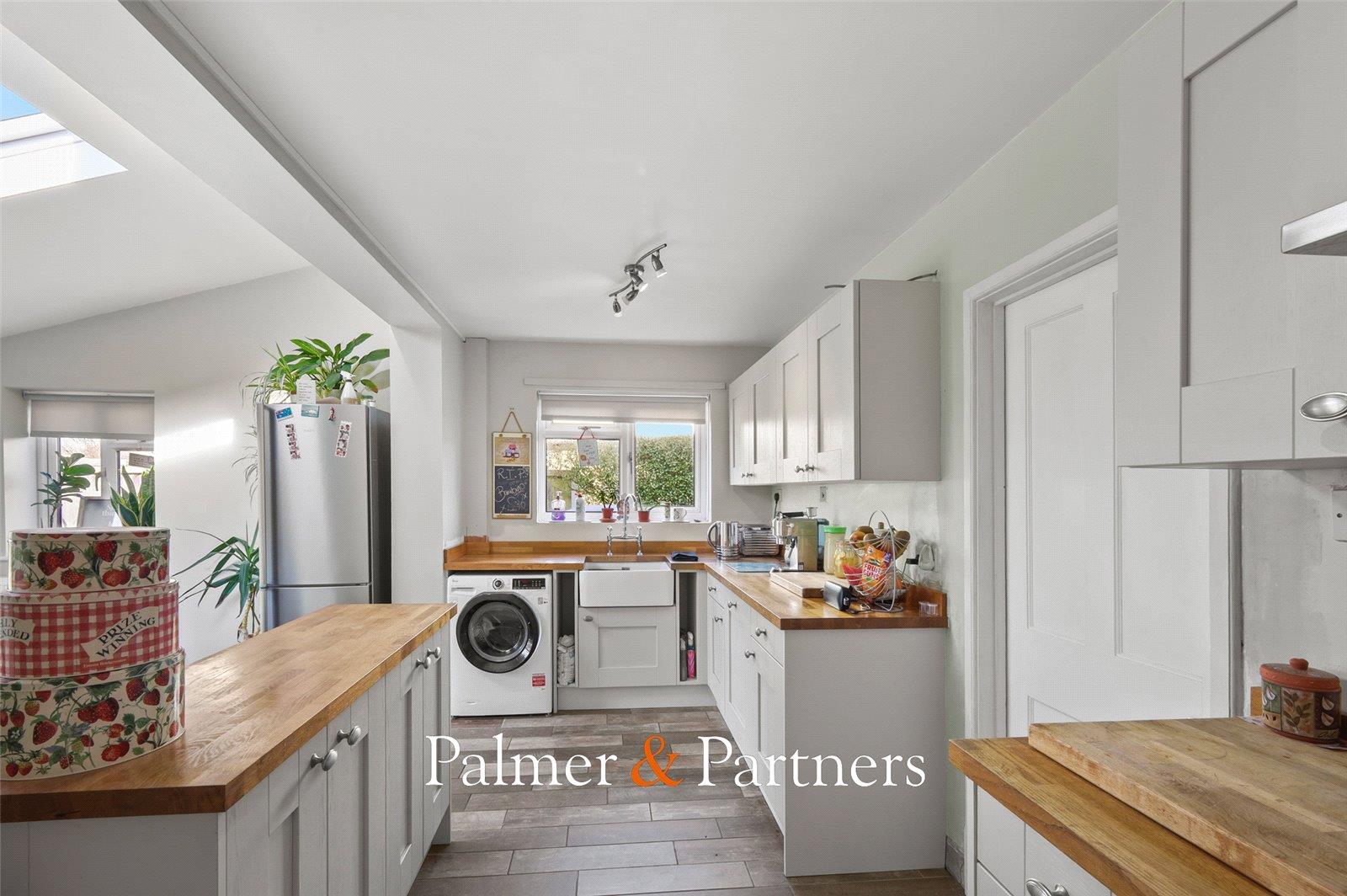 Property Image 8a8e64cd-f11f-41a4-b024-50da04948335