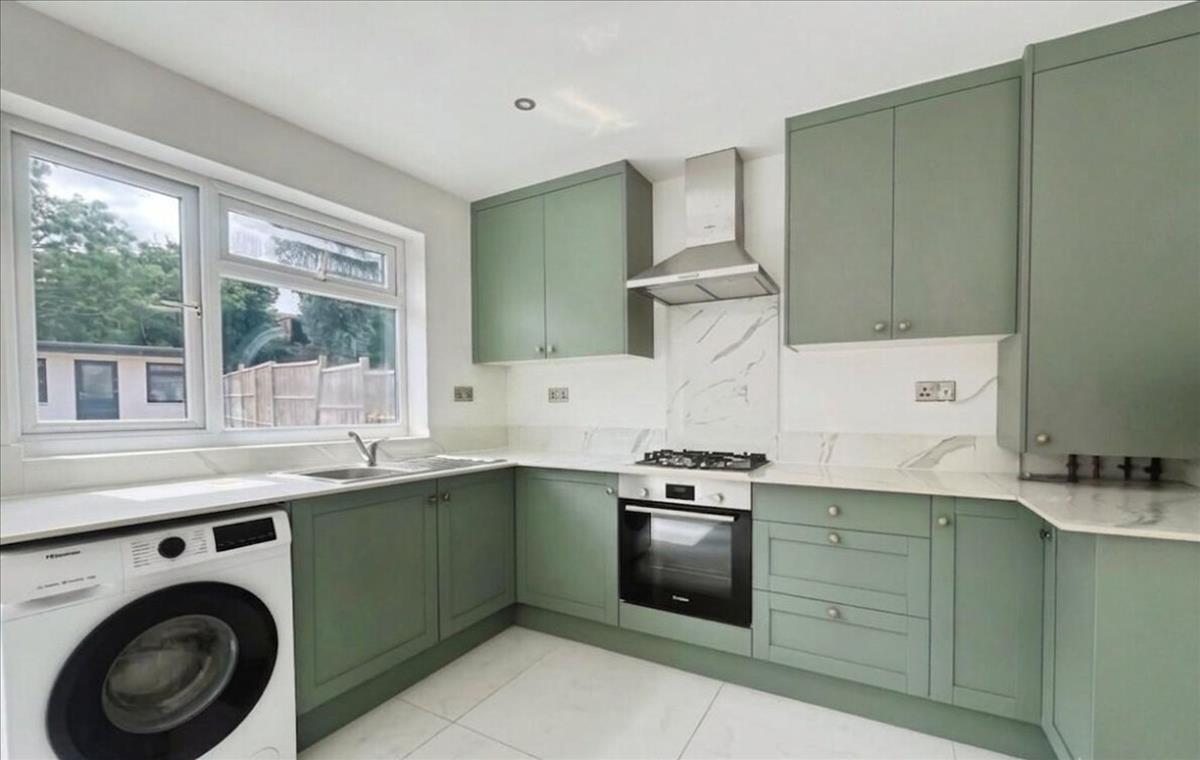 Property Image 8aa824d6-8add-45a2-b057-416f7c31e98d
