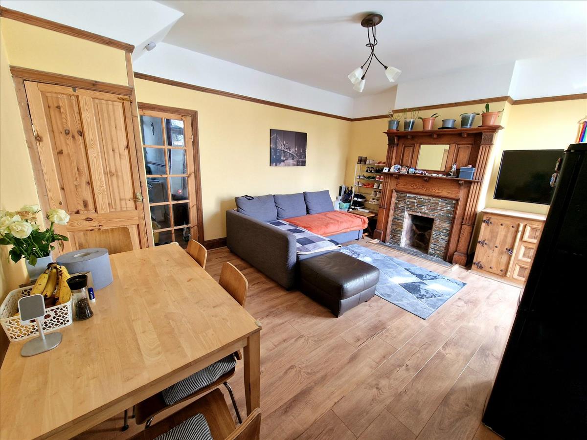 Property Image 8ab35b17-5843-4b5a-bb13-658e1674394f
