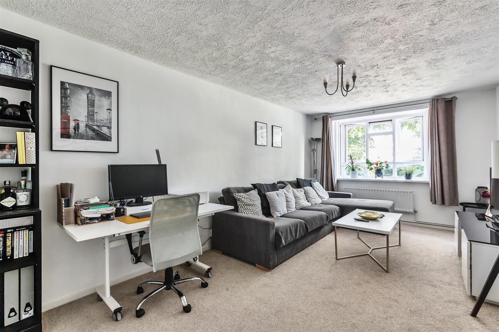 Property Image 8ab475d7-9f8c-4800-939c-09383e149f83