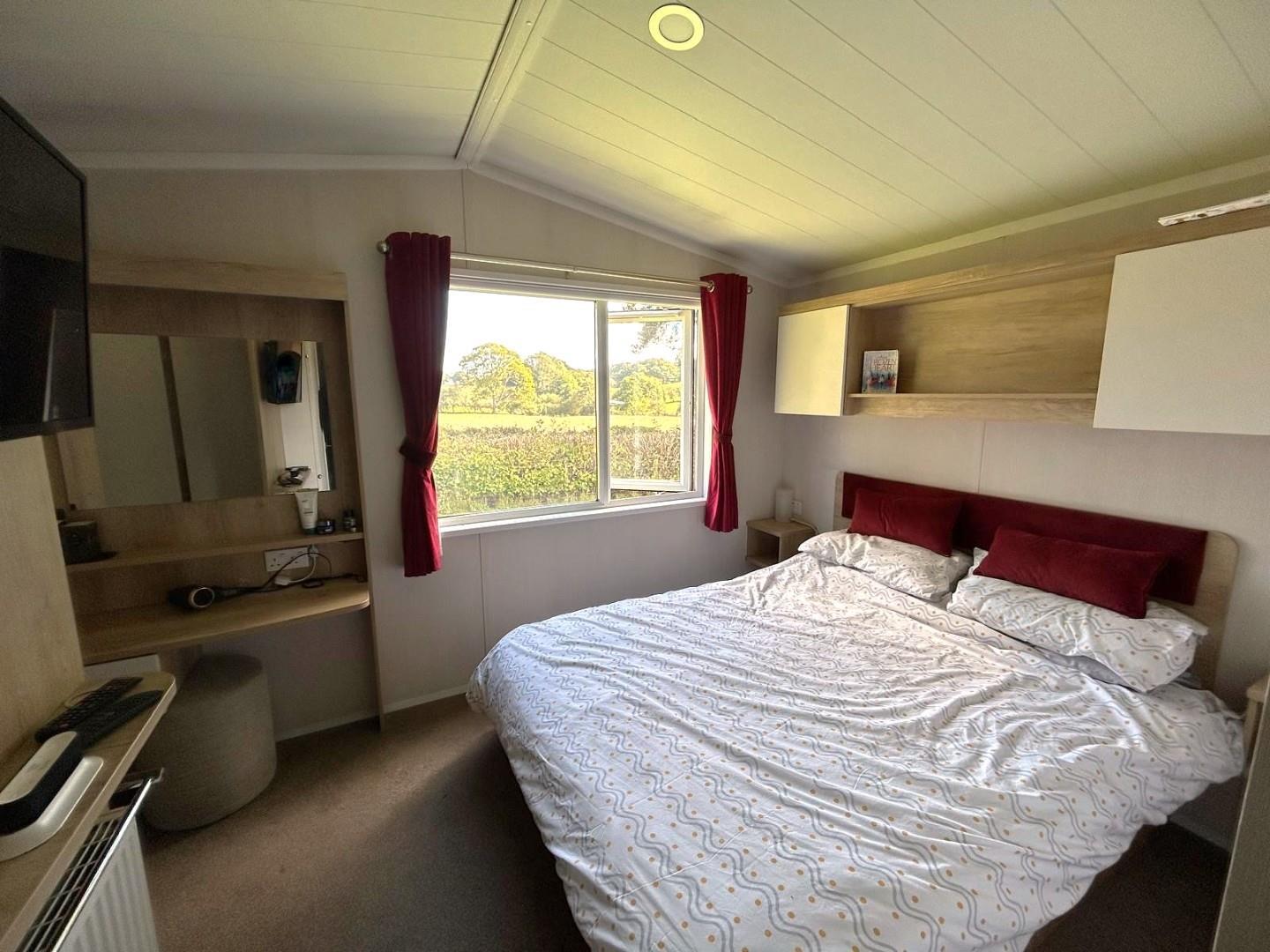 Property Image 8ab81988-1e5c-445b-8708-cb2dbd172110