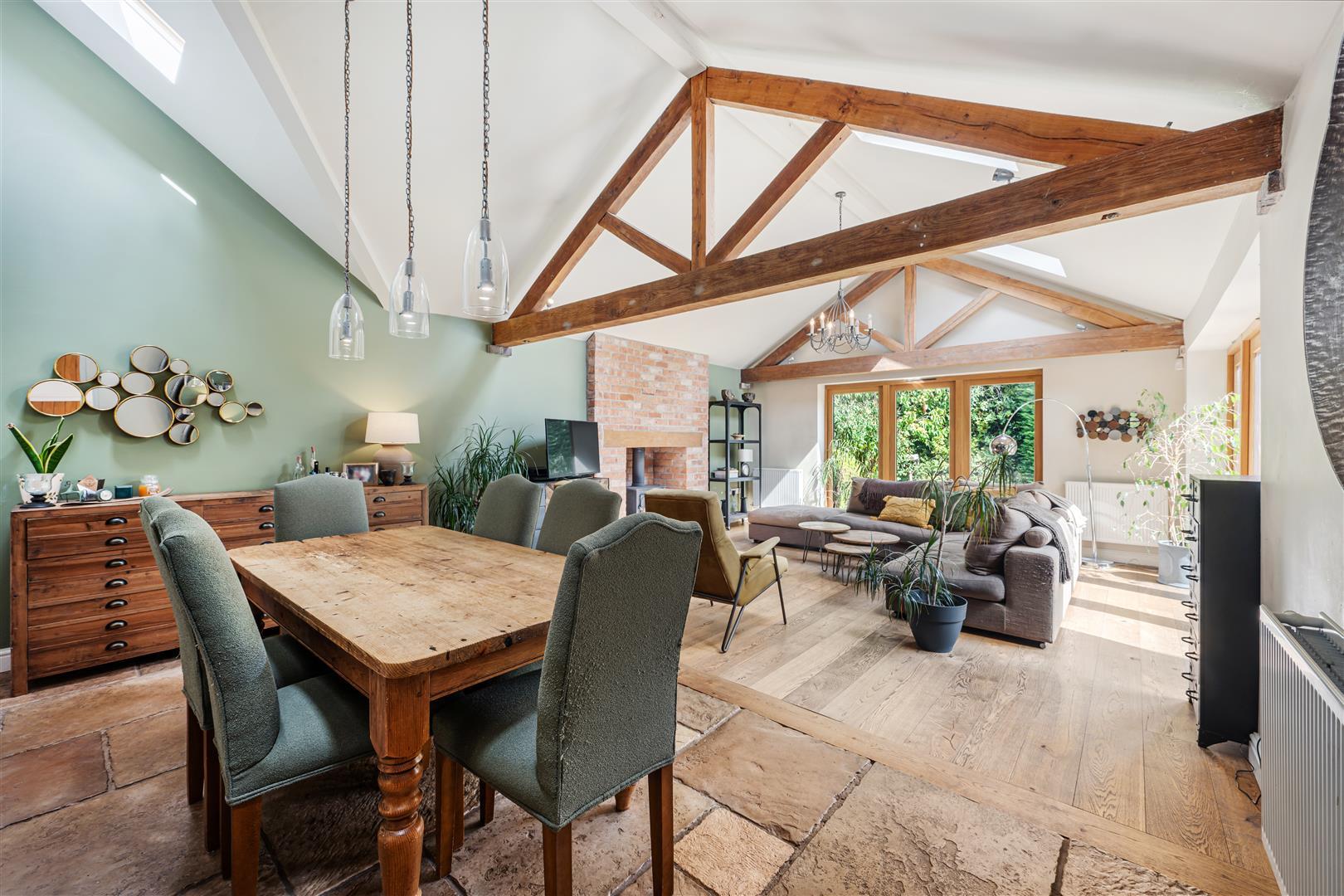 Property Image 8ac439c2-7eb0-4302-8e61-4ca78236ec3c