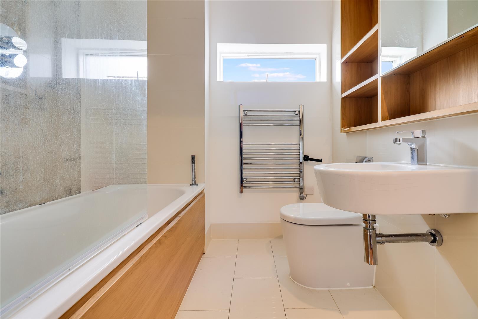 Property Image 8ac4fca0-7c6a-4975-b4e0-e8ee8a7cf91d