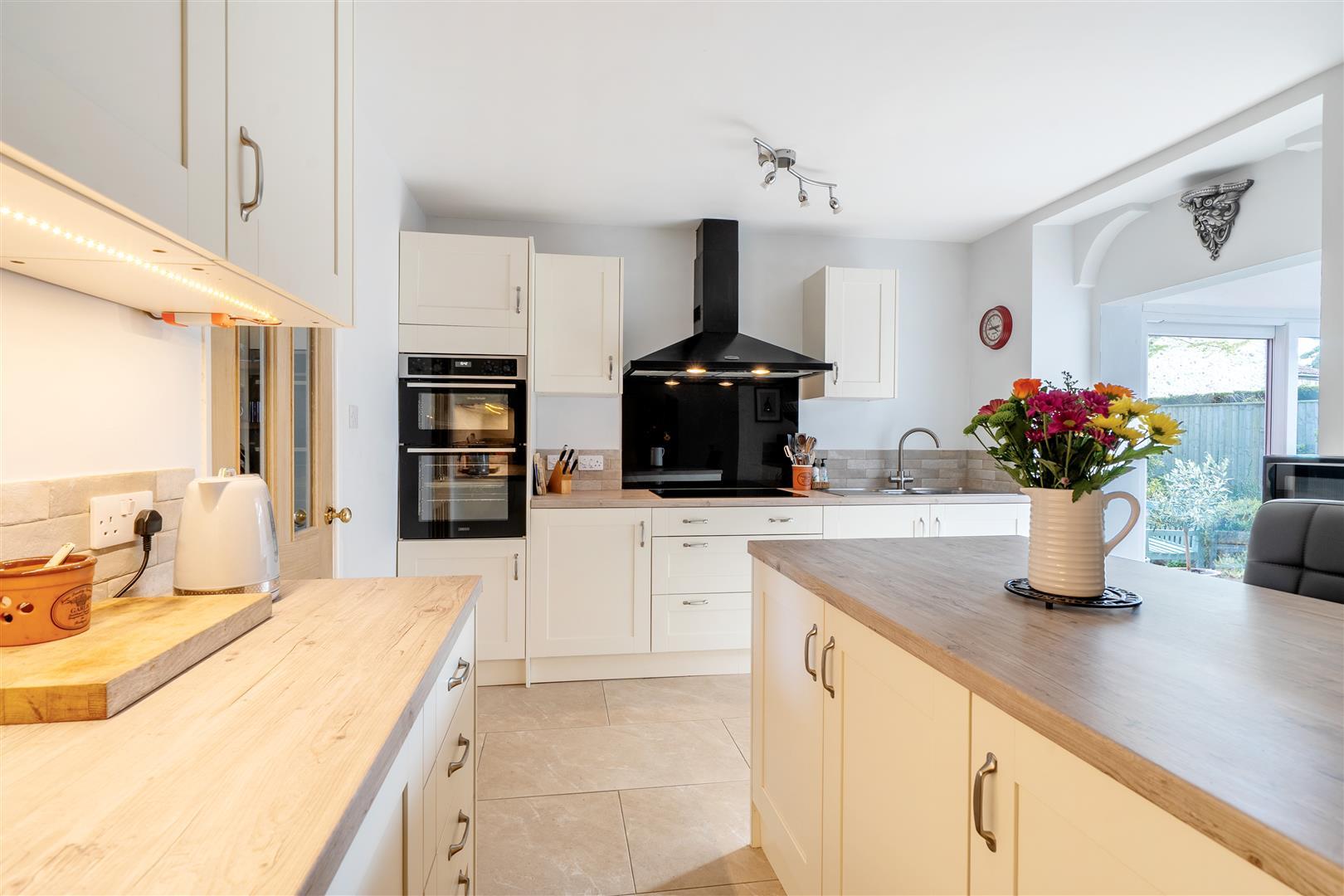 Property Image 8ac78886-28ea-4eb5-8ccd-7e55a17ce62a