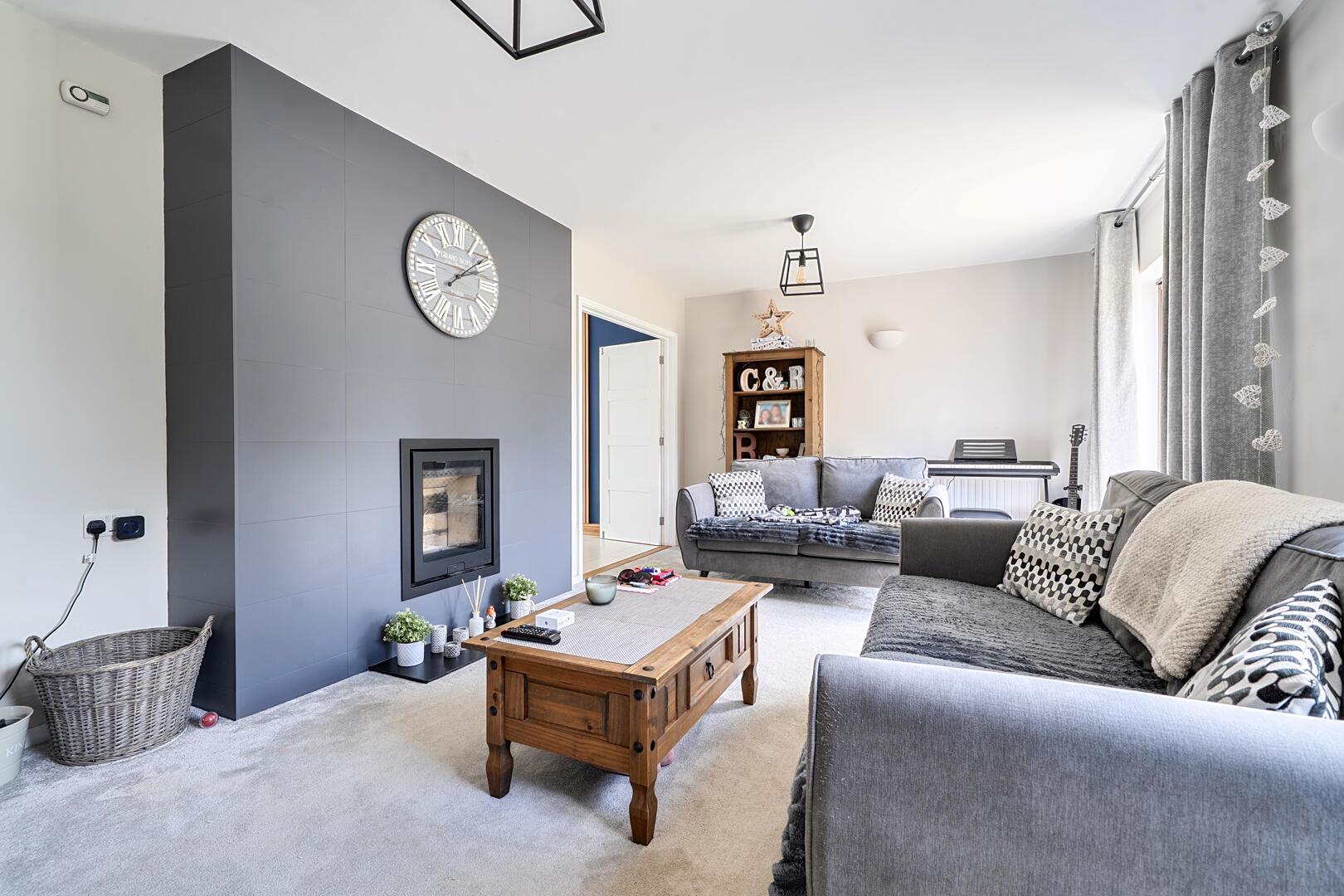 Property Image 8acba7cb-8f36-4927-8dfd-743c7dfa5689