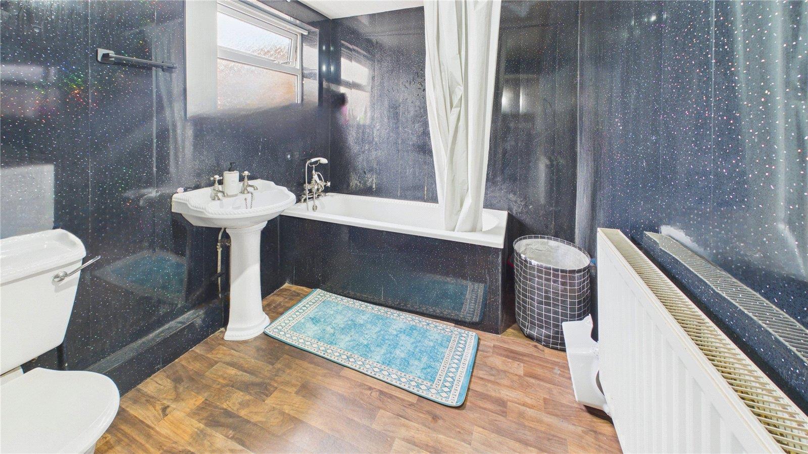 Property Image 8adc27e8-a218-4d8d-b67f-93b87759e1a0