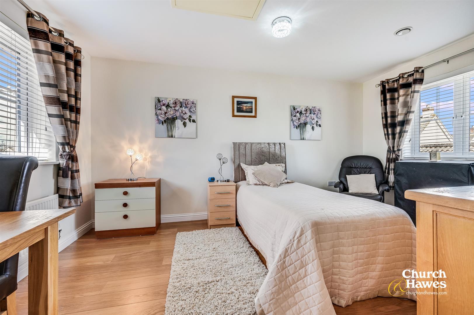 Property Image 8ae07734-59a3-4c39-8811-49f5180433cb