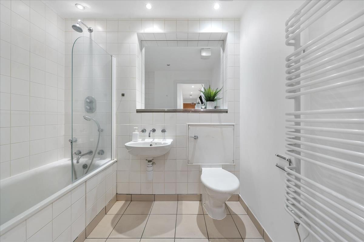 Property Image 8aee9917-6551-4203-8719-341b4f14d148