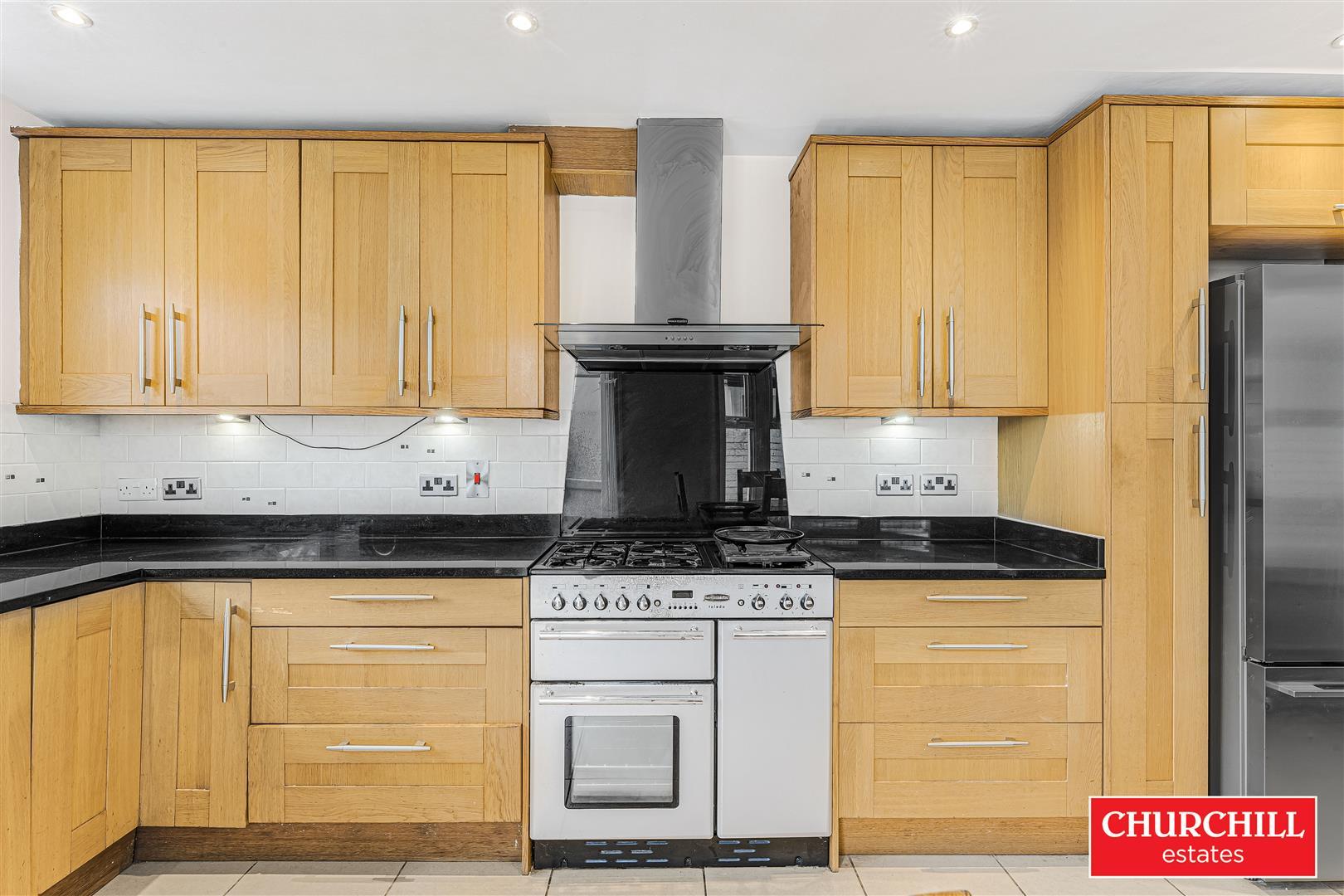 Property Image 8aef1439-af76-465a-975d-5c9c344d7b19
