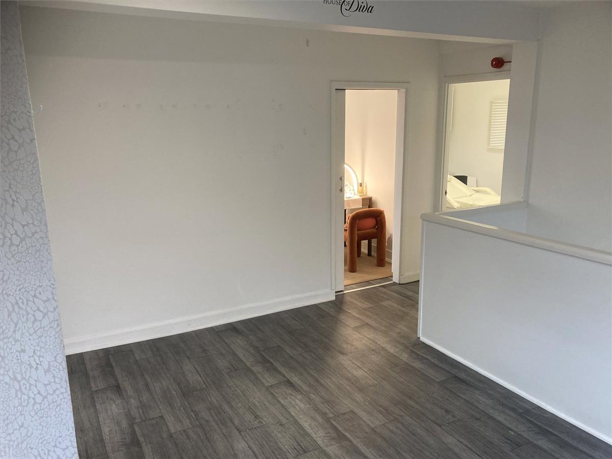 Property Image 8af59393-f39c-4d8b-9164-1b1adf049f88