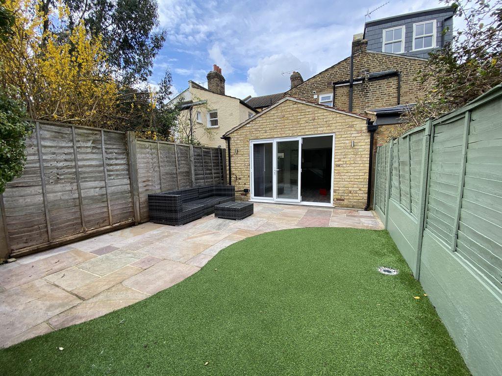 Property Image 8af8941c-77d3-4e18-8615-a7f857851b8c