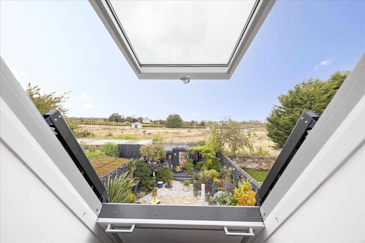 Property Image 8b00ec95-52d5-4bbd-ae27-3d35a0a69c40