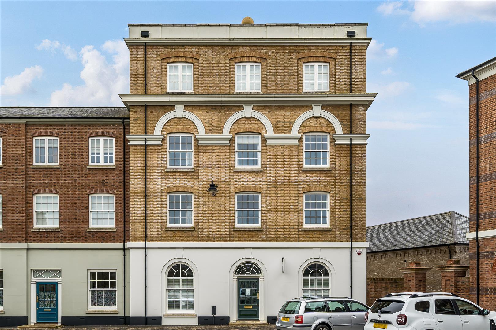 Property Image 8b03154e-aa7c-4210-8190-8065de5ff5af