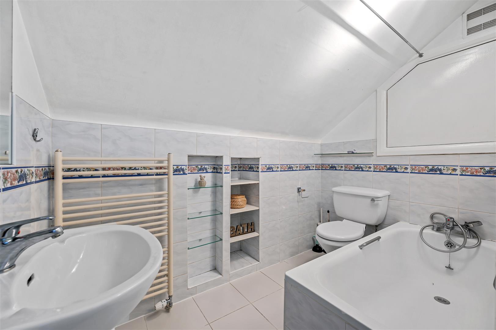 Property Image 8b077d2a-553f-45cc-990d-3a25c2bdda8a