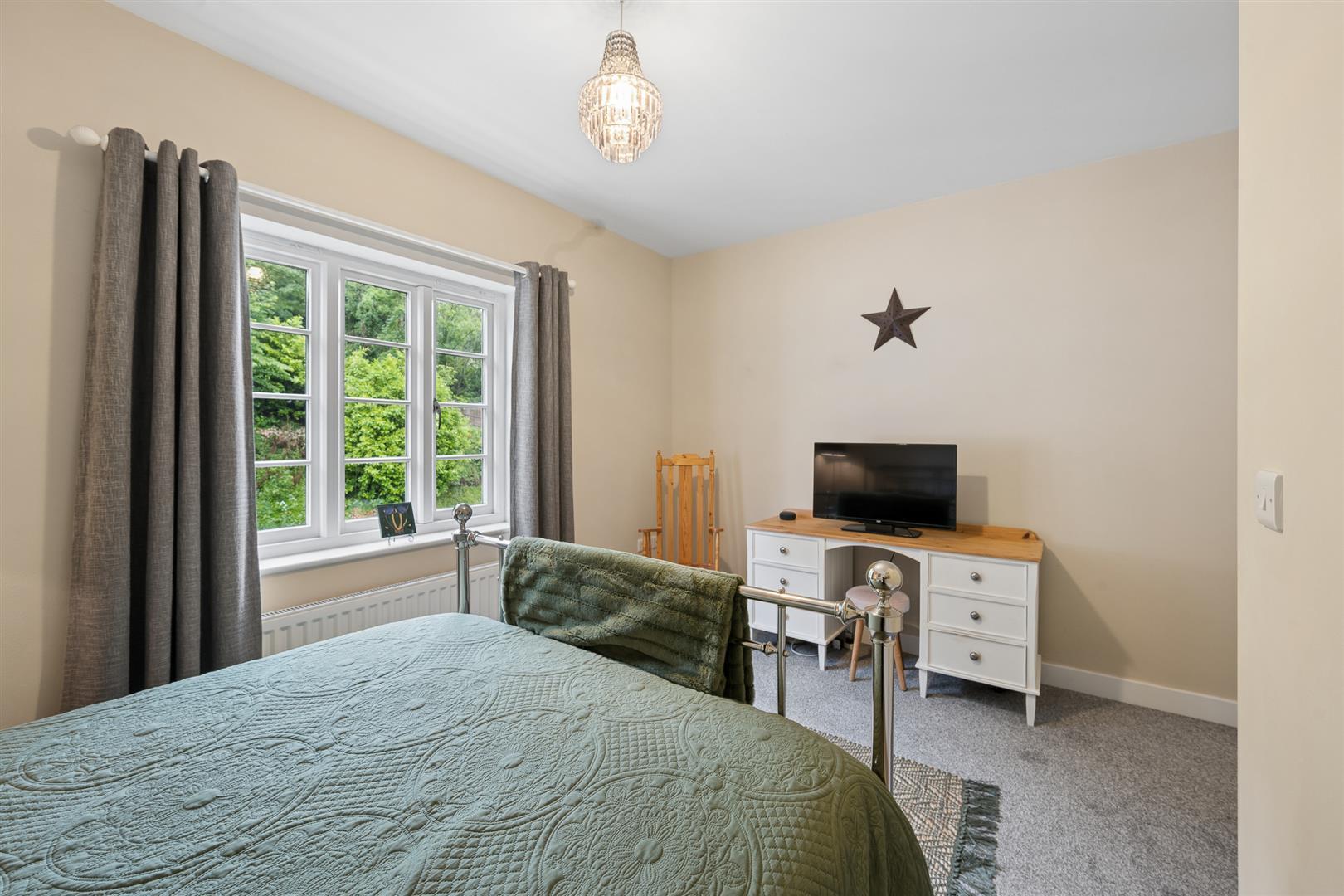 Property Image 8b0f7c32-6c08-4c1c-949b-8be2f37e8f67