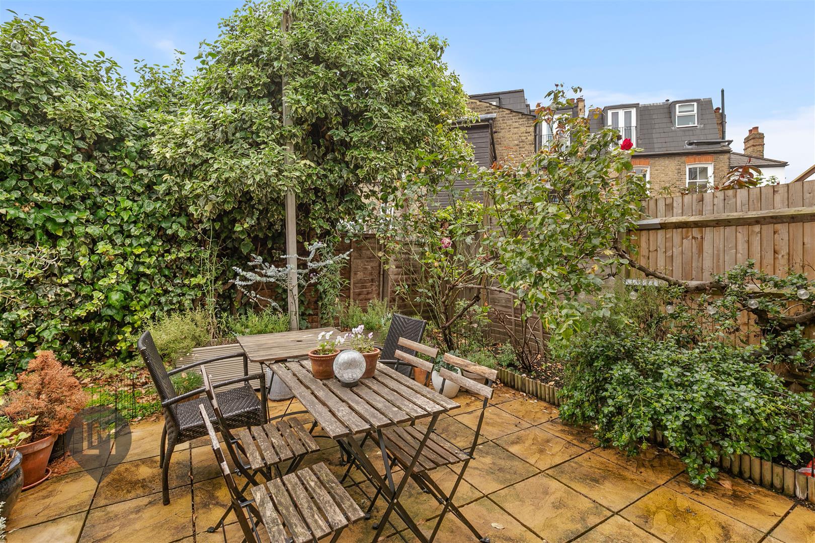 Property Image 8b1a6e4d-5ce3-49bc-b74e-e0b53d73bac6