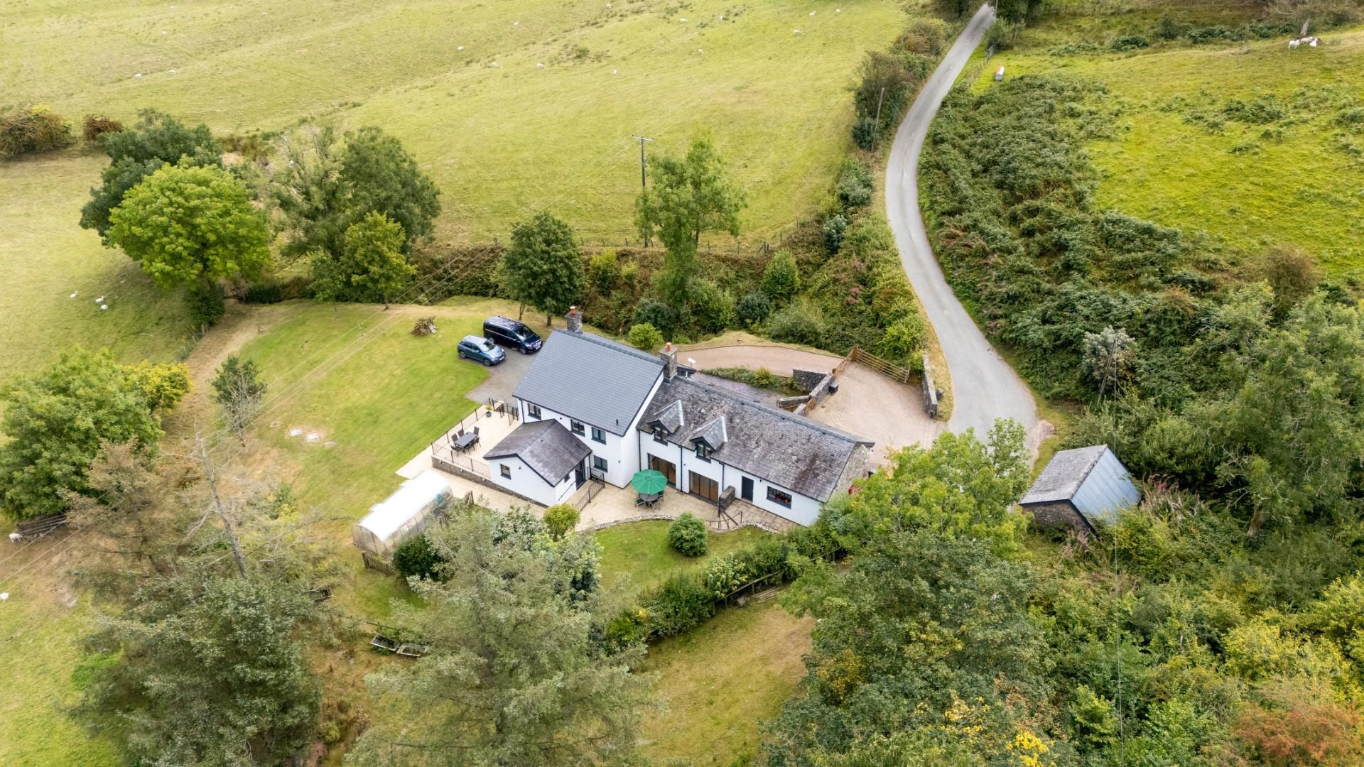 Property Image 8b201961-05e0-4490-b18d-21917d73893e