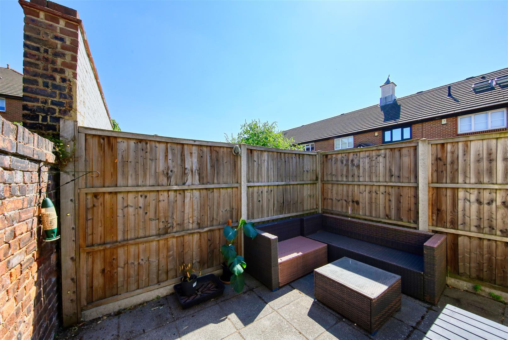Property Image 8b21231e-26cc-42d6-b5b8-b467aaba260d
