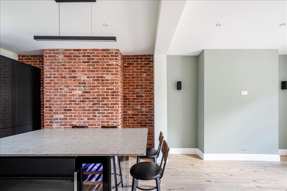 Property Image 8b26a3d8-f1a9-4427-9eb6-14ee4129fd5f