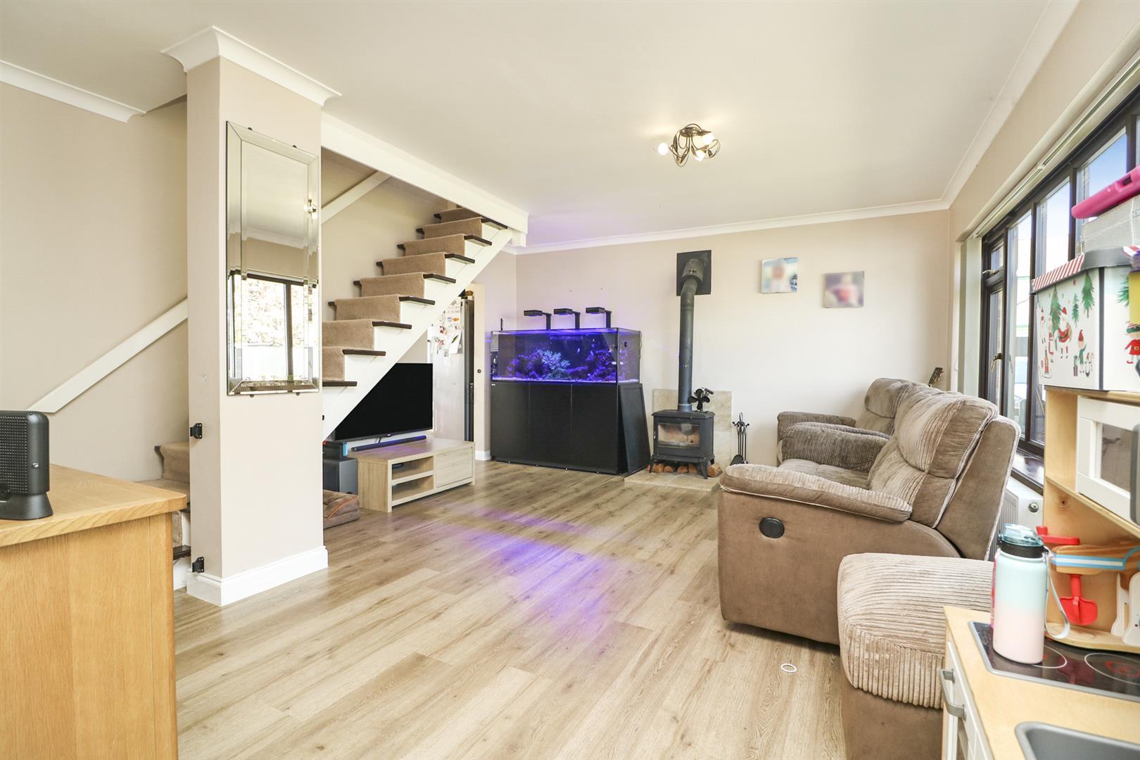 Property Image 8b2cbf9c-a9cd-4950-86e1-8e50bfc98337