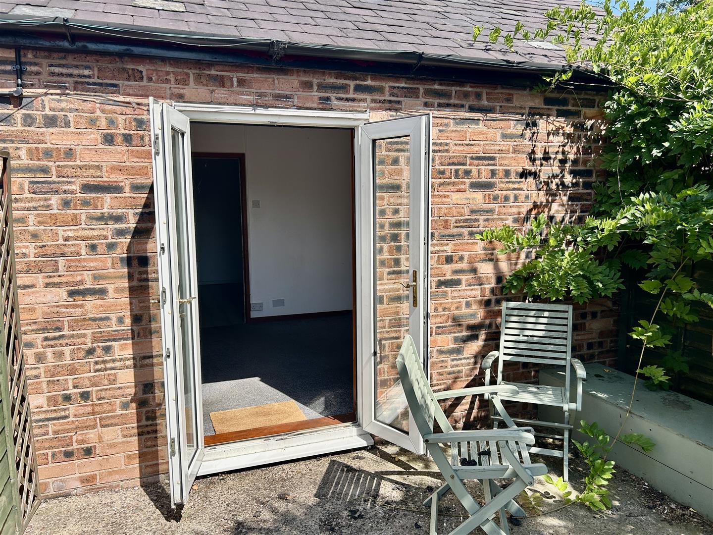 Property Image 8b32067e-bf98-4eba-aa32-a80f0d8ea750