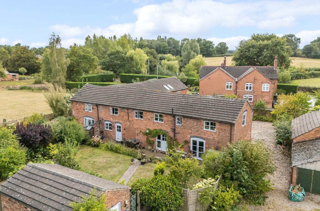 Property Image 8b3b5de1-7ccc-43b7-a4d9-538e179def43