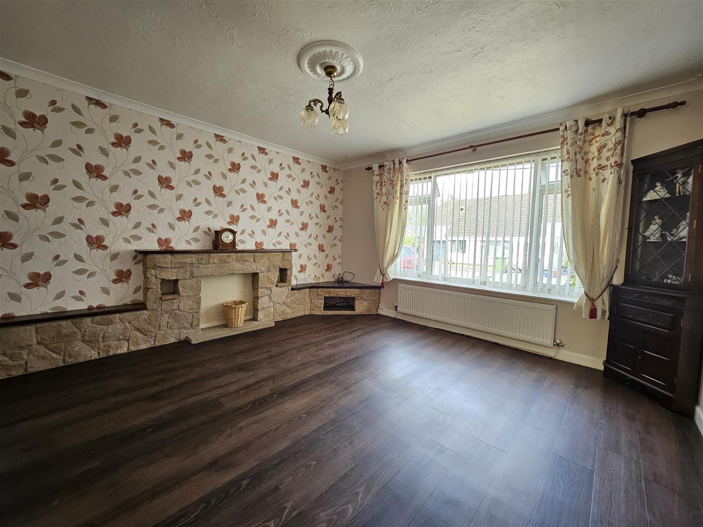 Property Image 8b418f51-fdb8-4c27-9251-eed192f9ea48