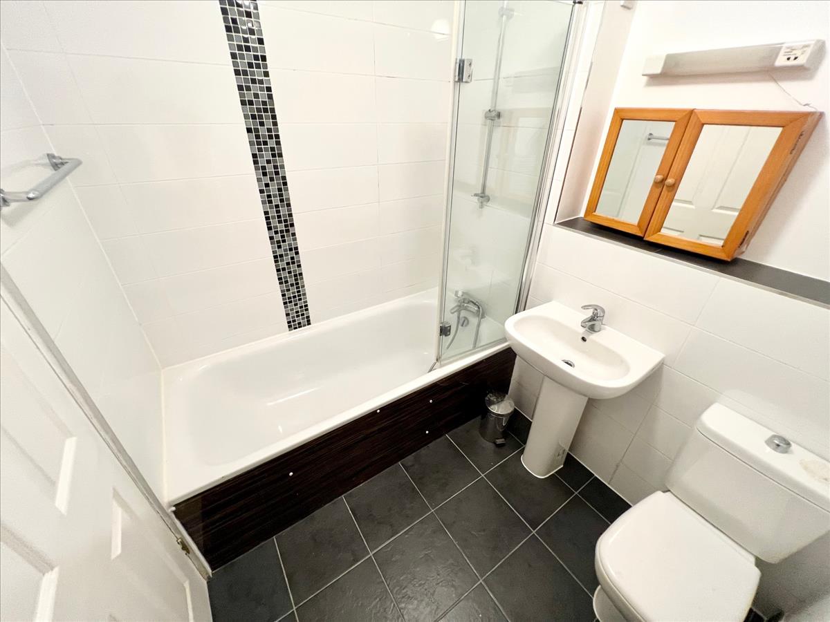 Property Image 8b5c6e91-3ebd-4d72-80be-26c1e90c4adf