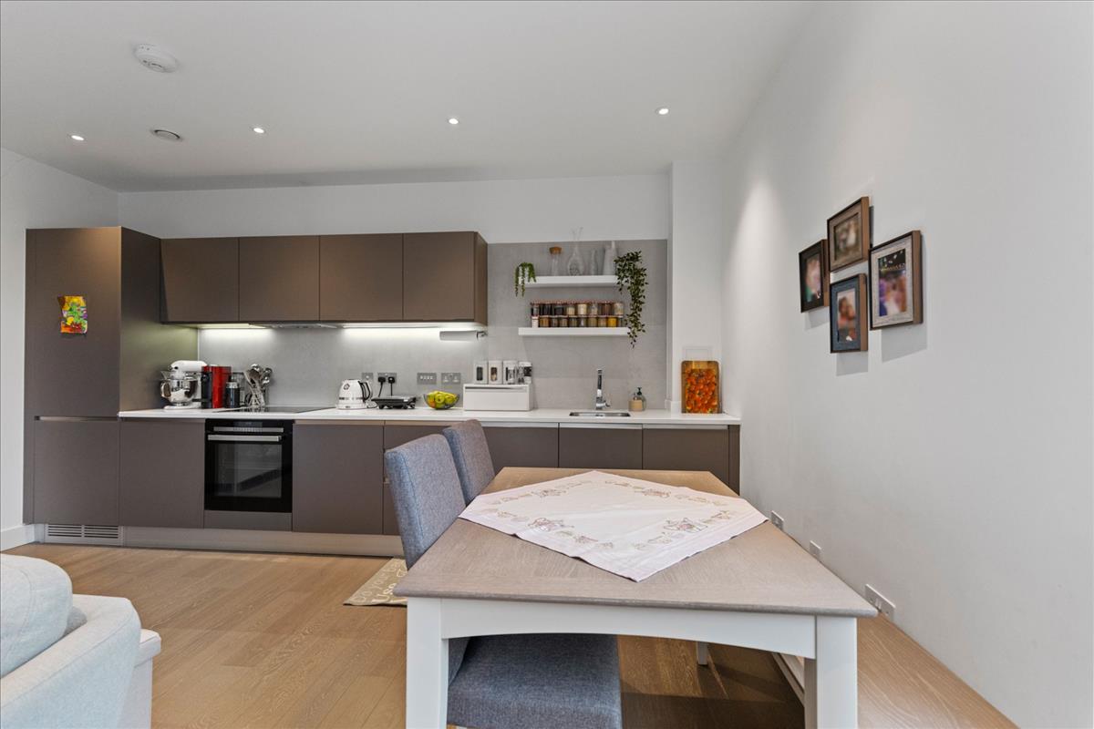 Property Image 8b6047c7-49c5-4fed-8fe9-96235da22bc8