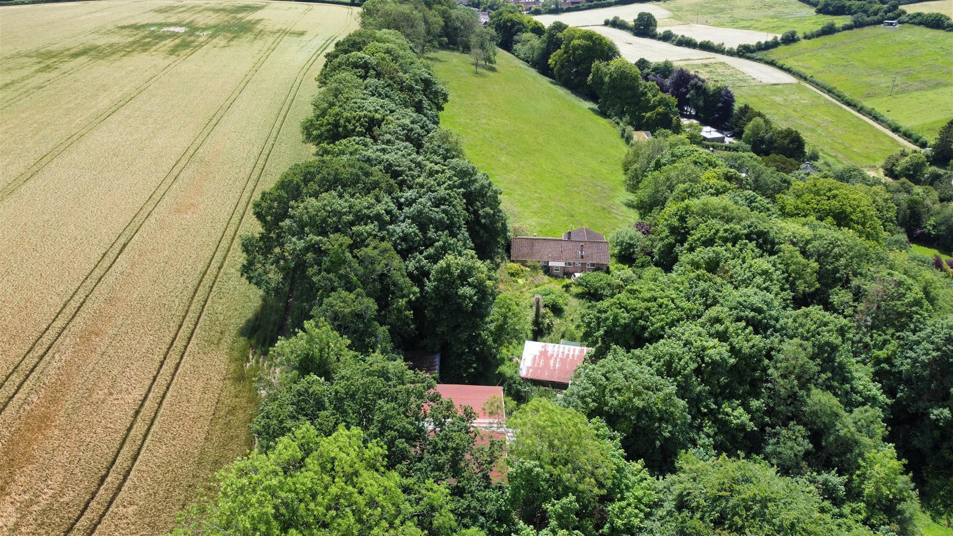 Property Image 8b6fbb00-4623-4265-a8f7-01197c437057