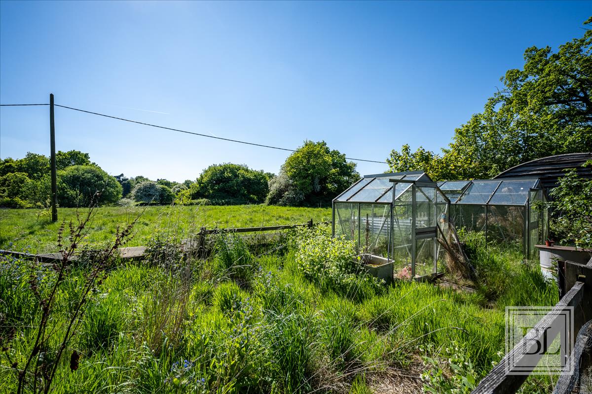 Property Image 8b72903d-8427-41c3-8b39-2258b524716c