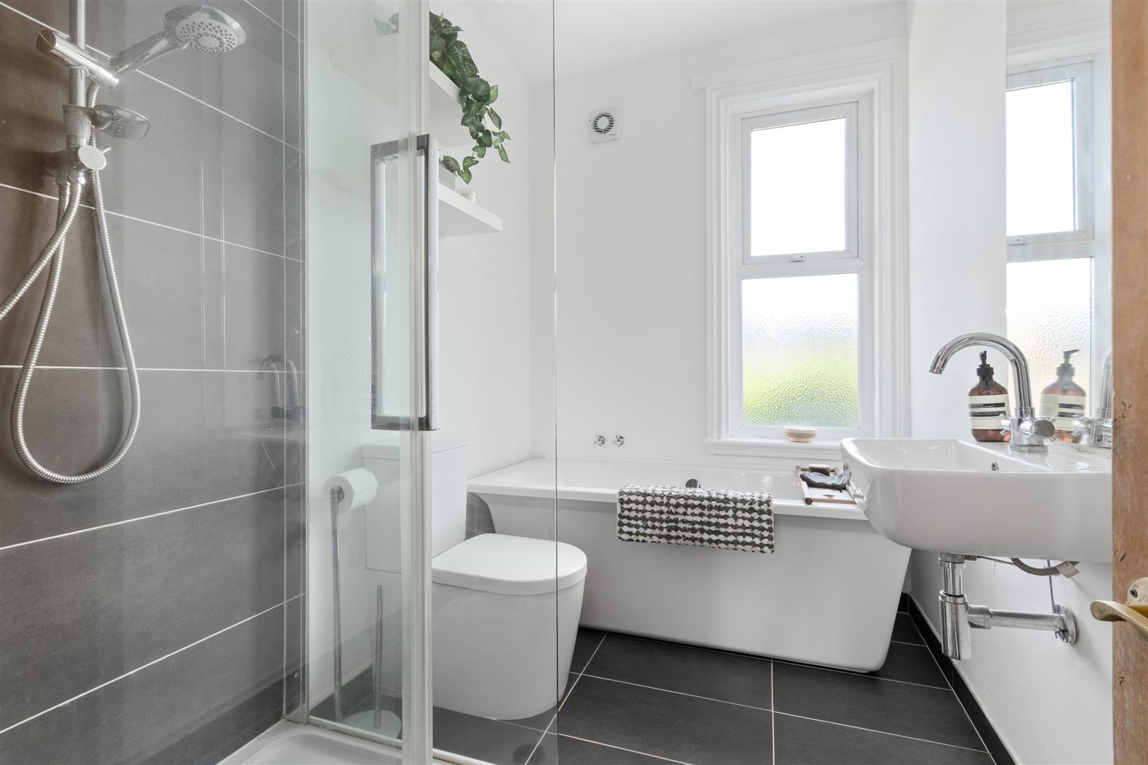 Property Image 8b7a79d6-a193-4fd6-a67d-da0d36da8f99