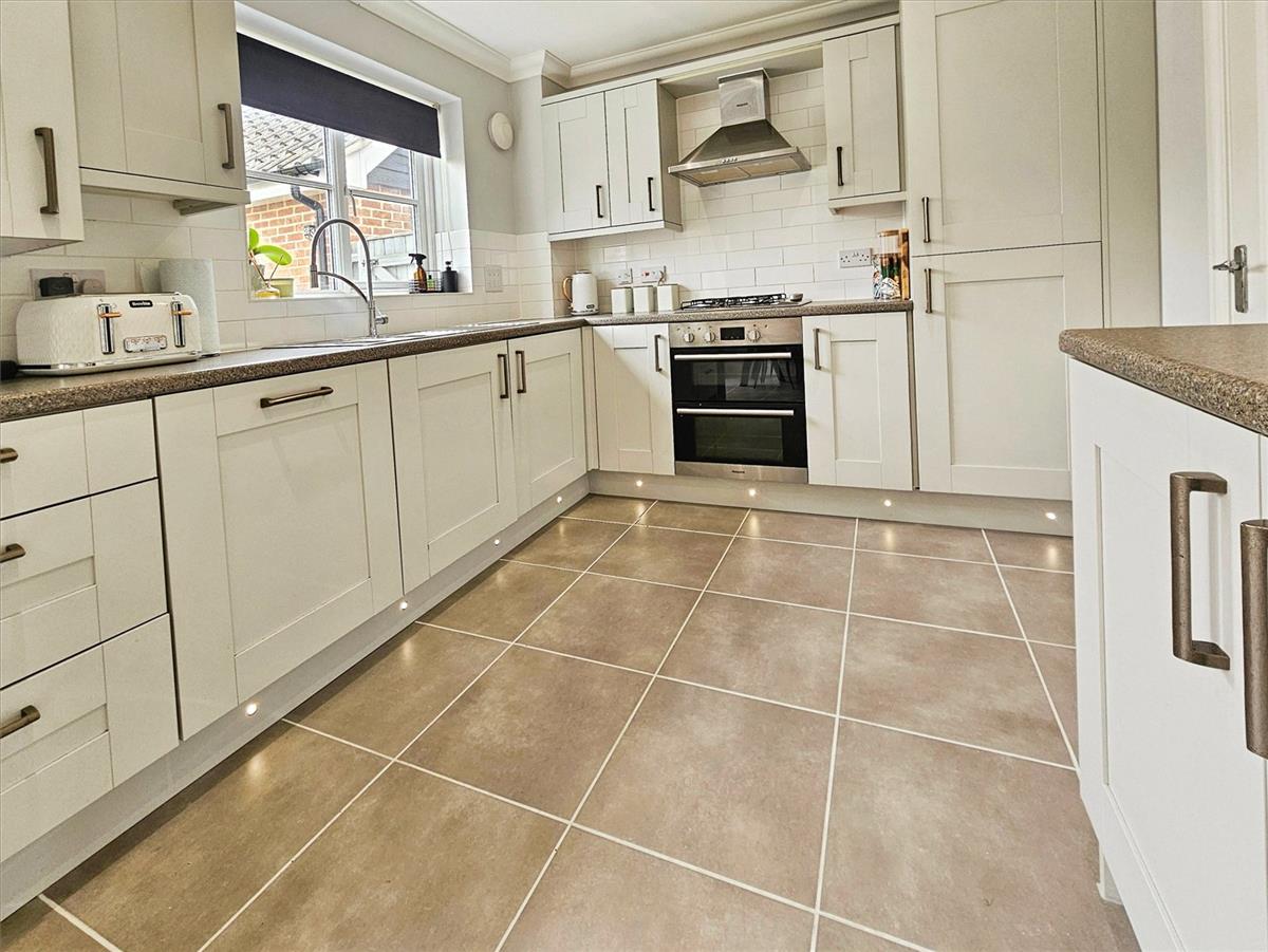 Property Image 8b8cf348-985d-4f08-b746-8b0a0d12074a