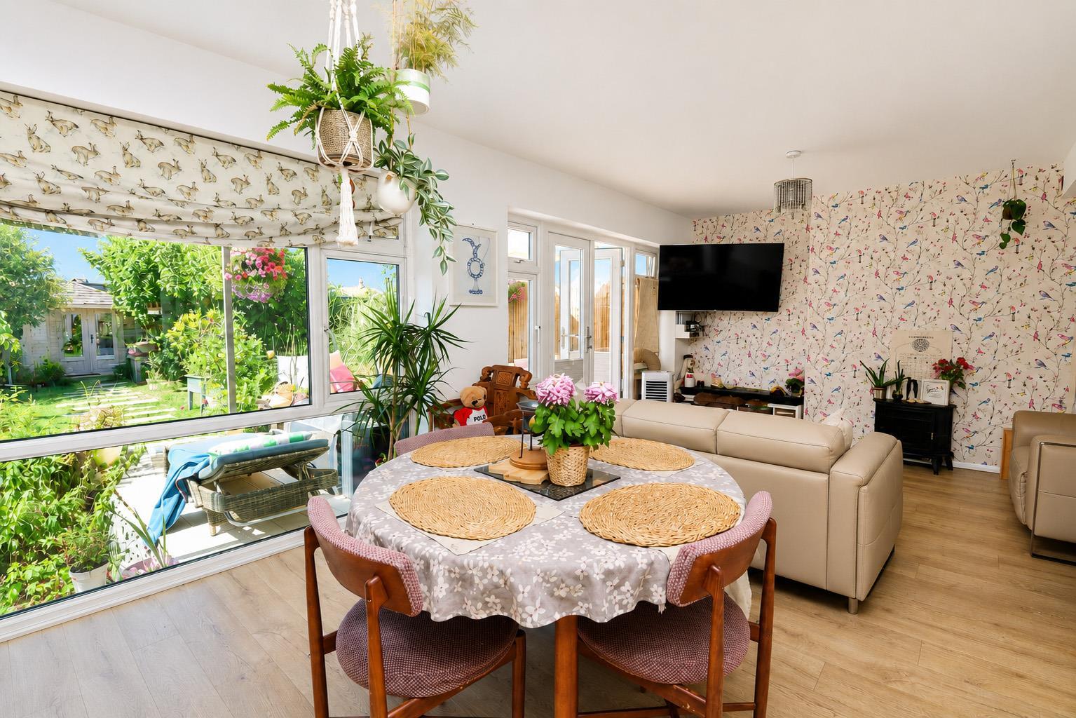 Property Image 8b8d7c8b-7c1e-4b5e-813d-20e8a179f511