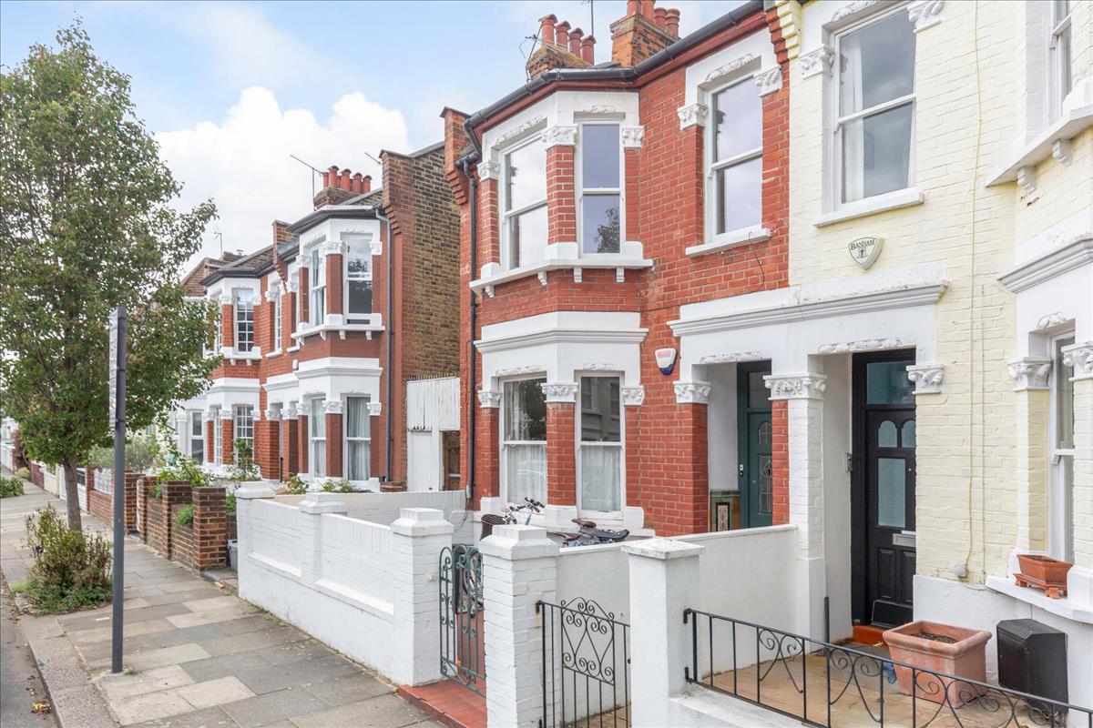 Property Image 8b952485-0ccb-418a-b3db-46f20c03fe45
