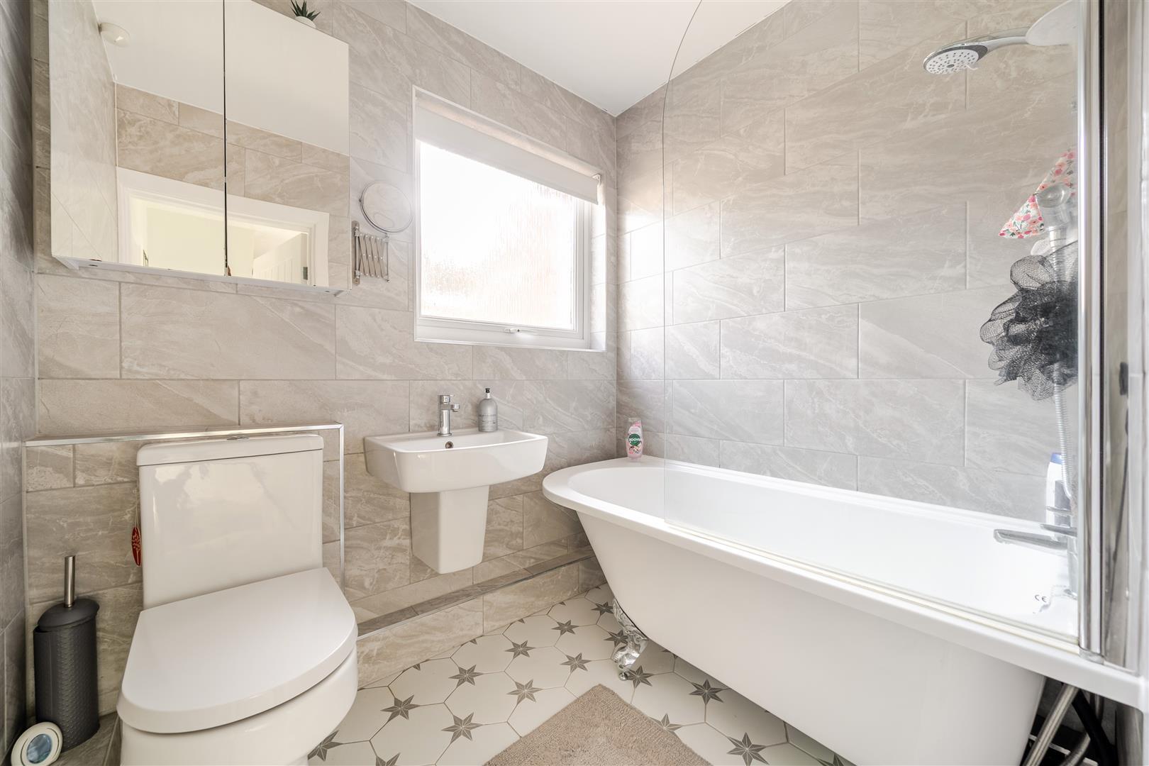 Property Image 8b970e69-bee5-45cf-ad78-f4bef5a15973