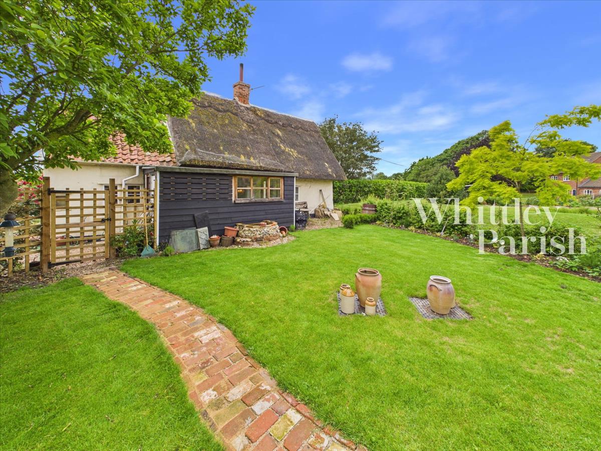 Property Image 8b9b4849-38e5-4631-8bea-167f62e6423b