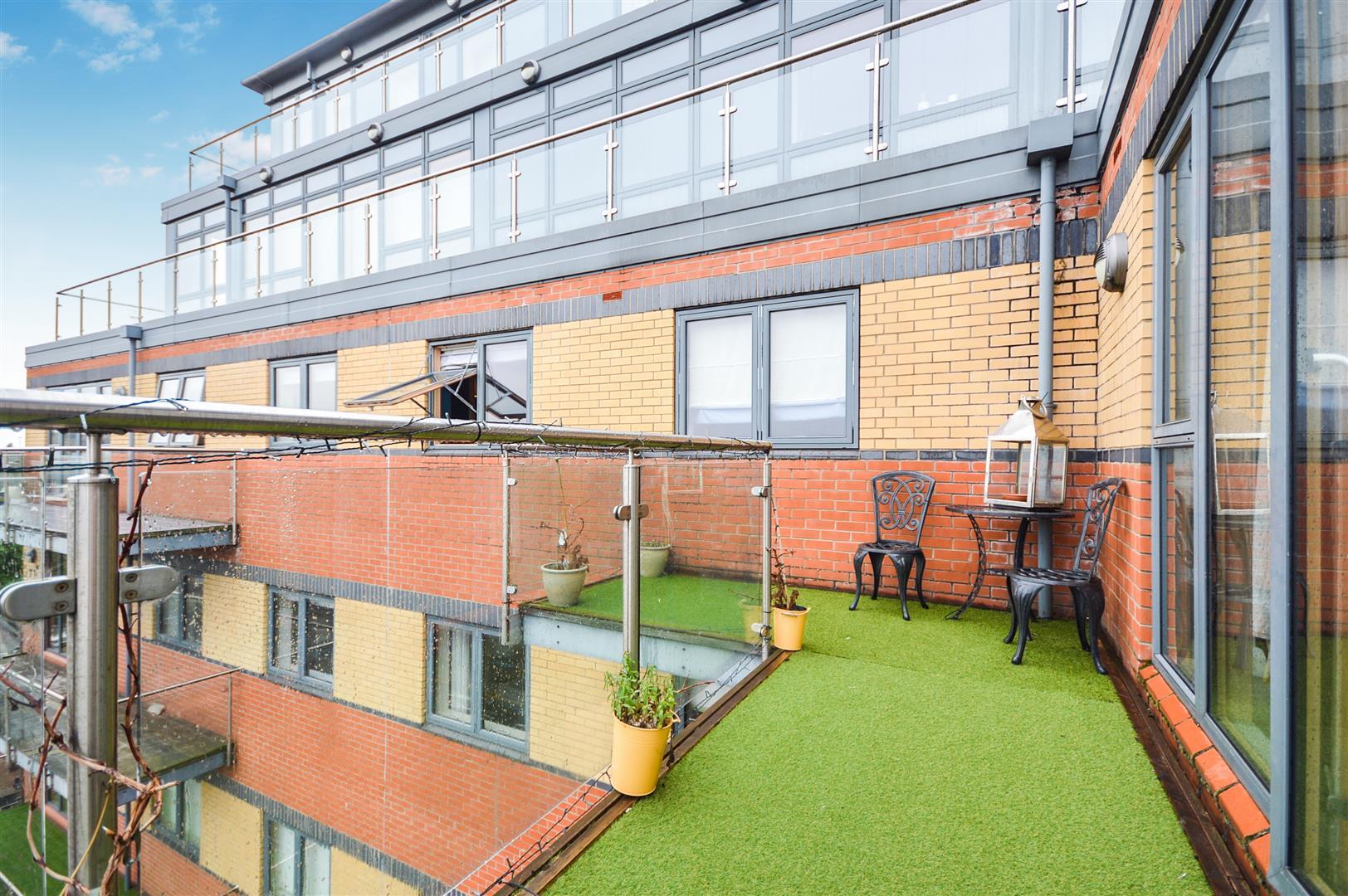 Property Image 8baae7bd-7c11-41e0-a48a-5d2793d15bbe