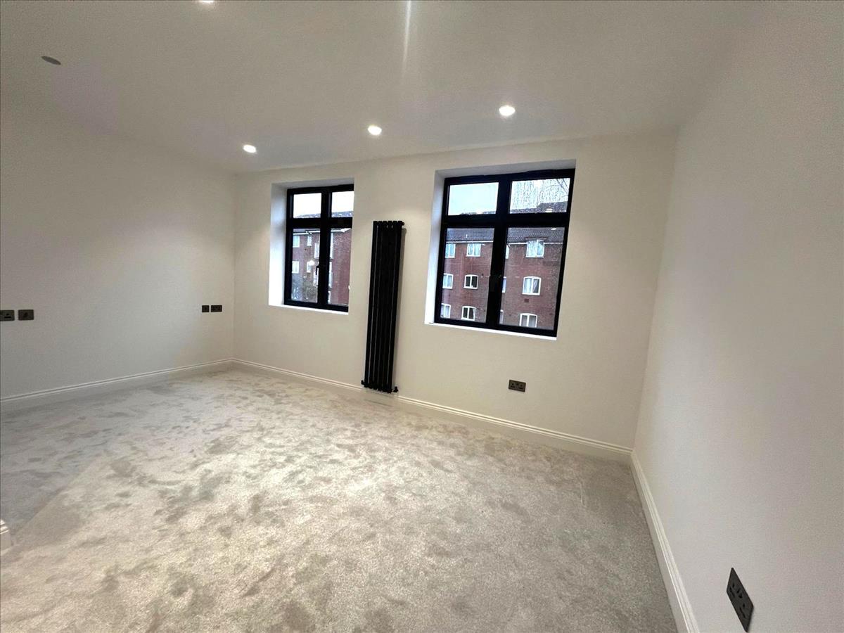 Property Image 8bb2cc18-0317-4a39-96be-8e8e18bda154