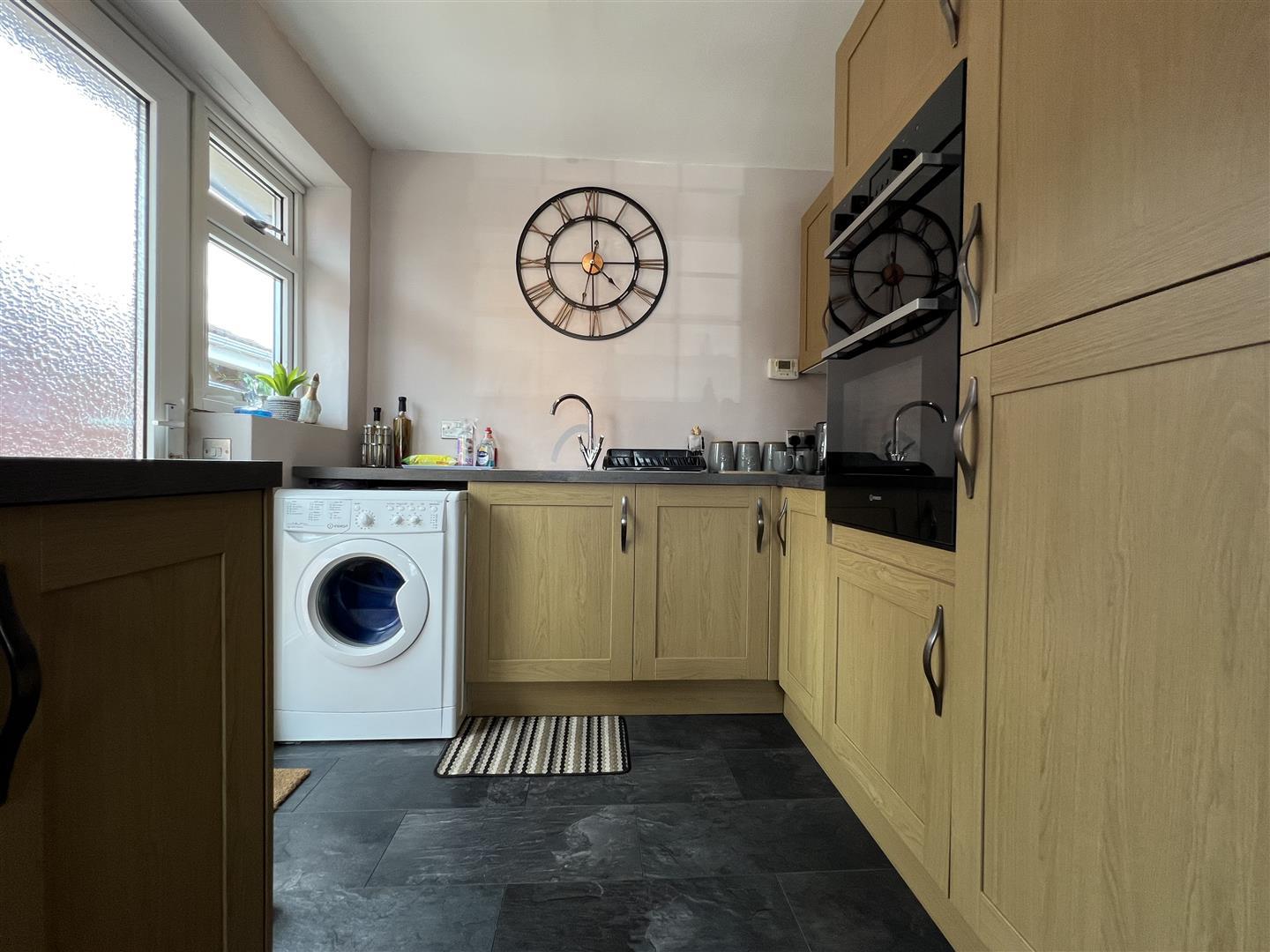 Property Image 8bb60ed6-8281-4e7a-afb8-1daa2c05fb5d