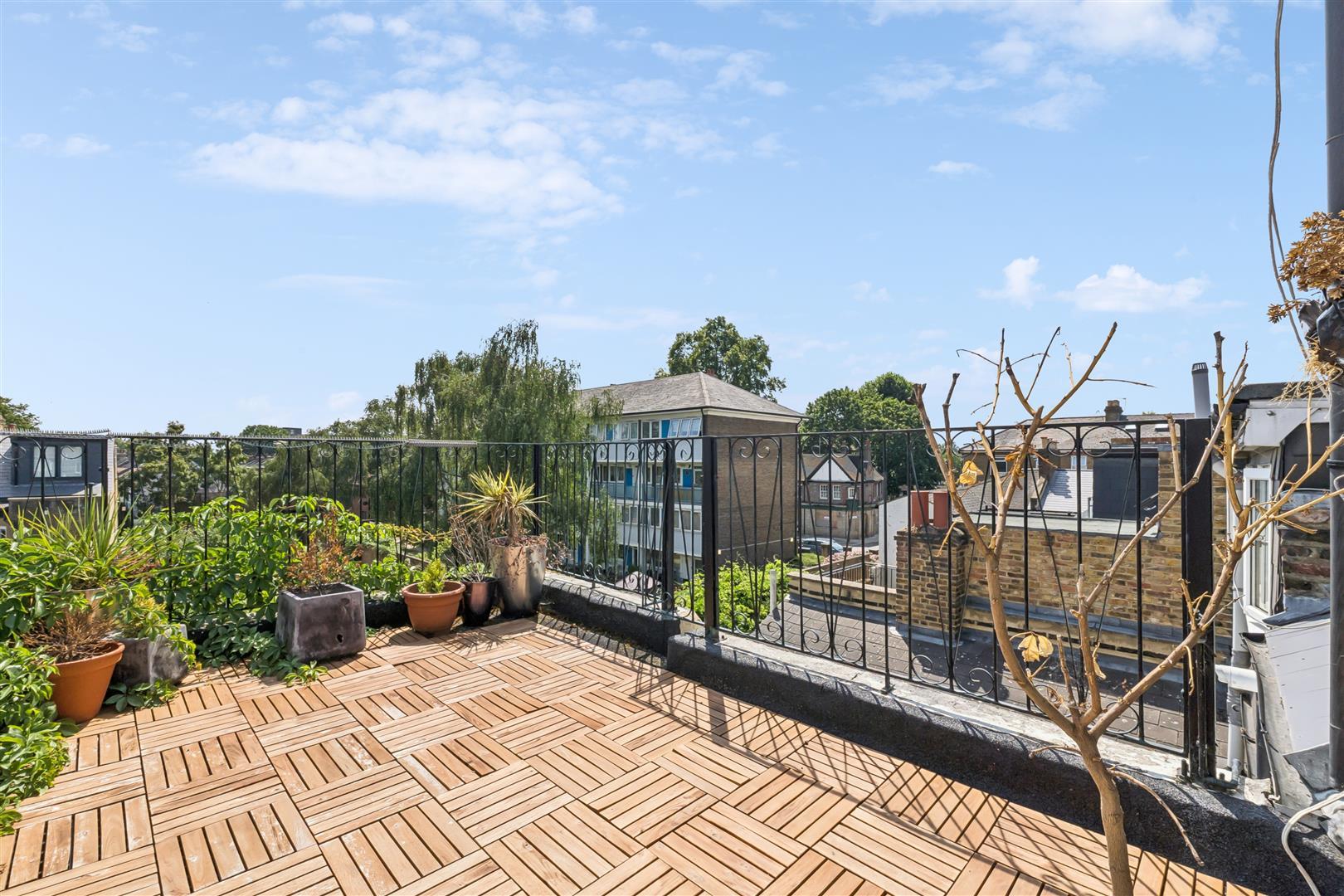 Property Image 8bb85b88-526e-48e5-aa99-ffad8d54dae2