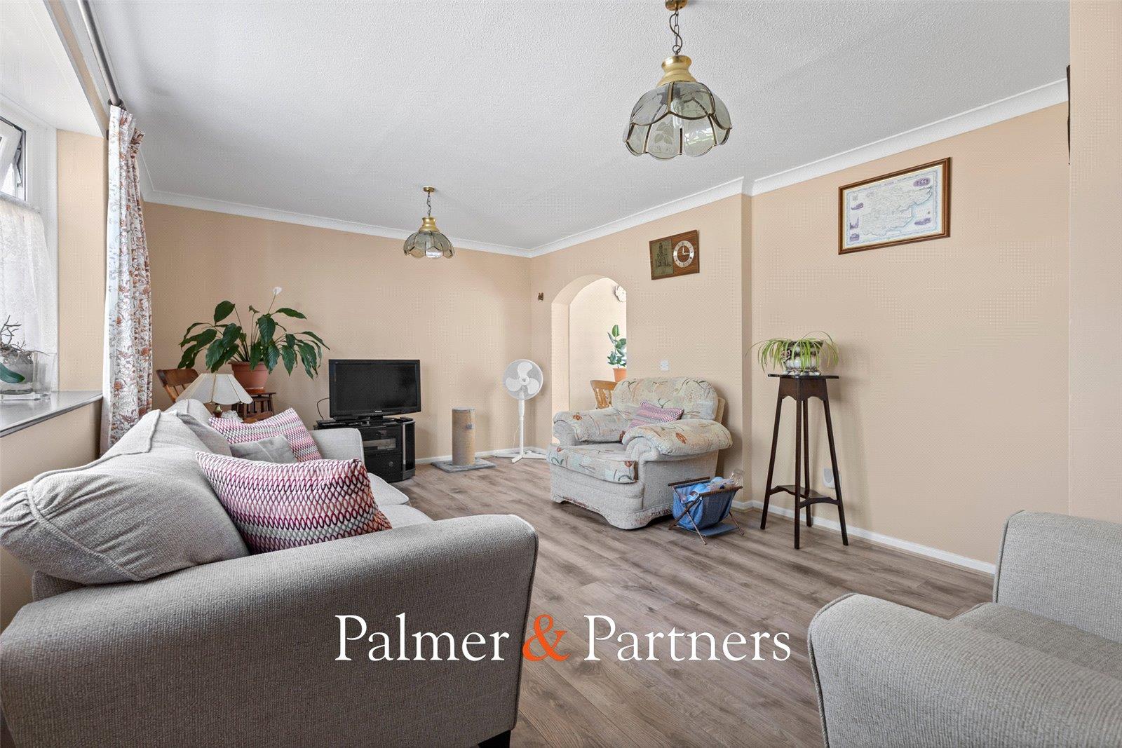 Property Image 8bbf2b97-c921-4943-a0f5-11446f353e2a