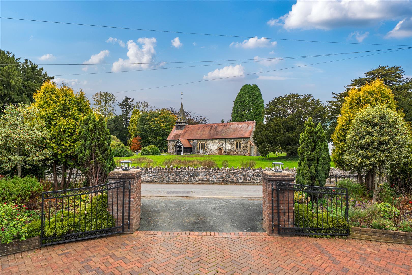 Property Image 8bc16783-2f9c-43ca-aaea-735074701d32