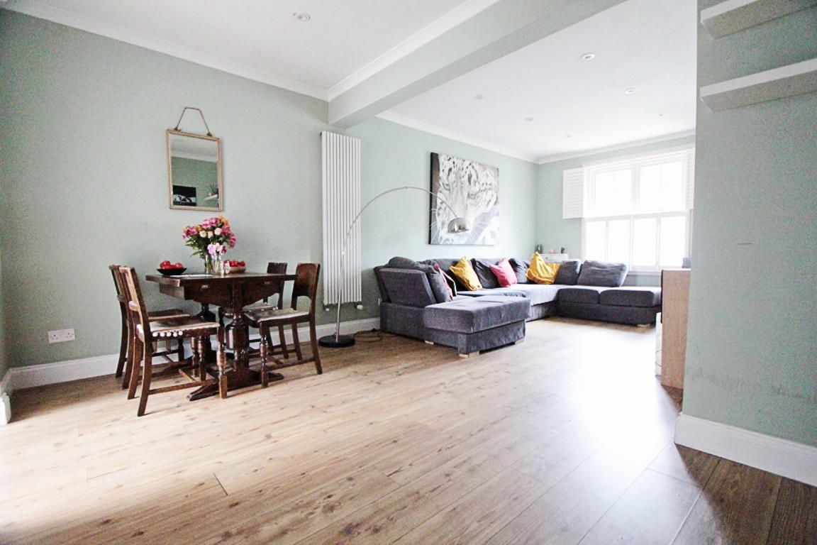 Property Image 8bd13f4b-8af6-41bb-bcef-01319f3b166c