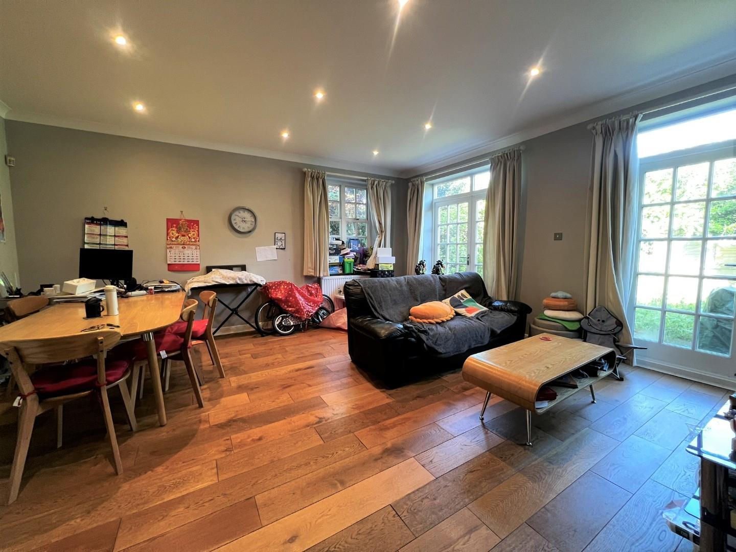 Property Image 8bd46998-4d97-4275-bfa0-7615421434bf