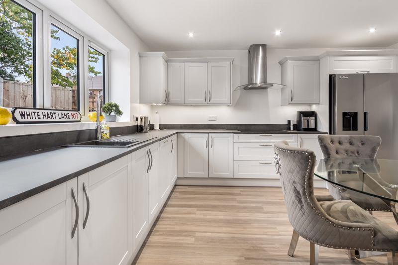 Property Image 8bdb240e-d78e-4138-bd6d-5b129c601768