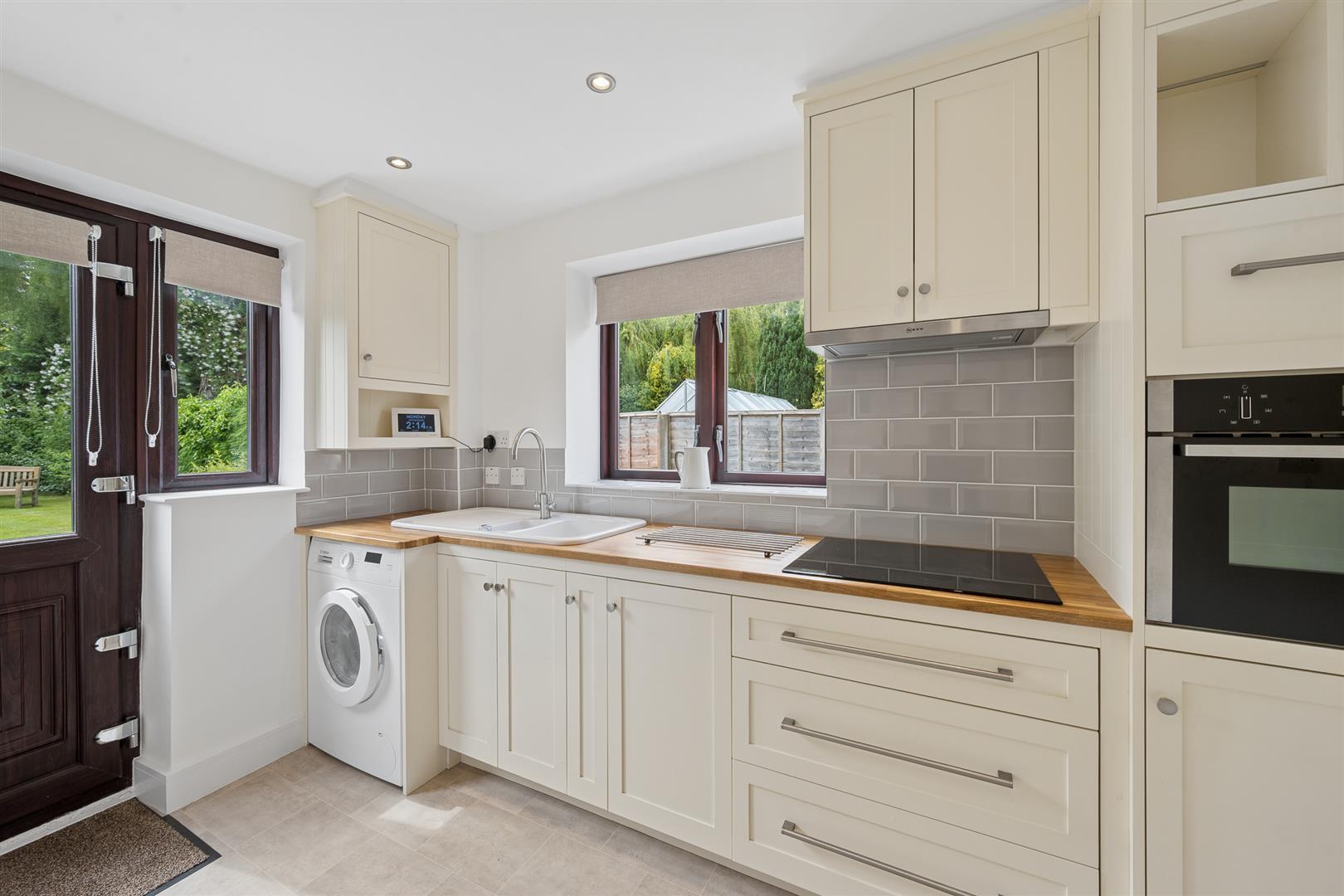 Property Image 8bddd909-3ec9-4ee1-928b-eb6159426ed6