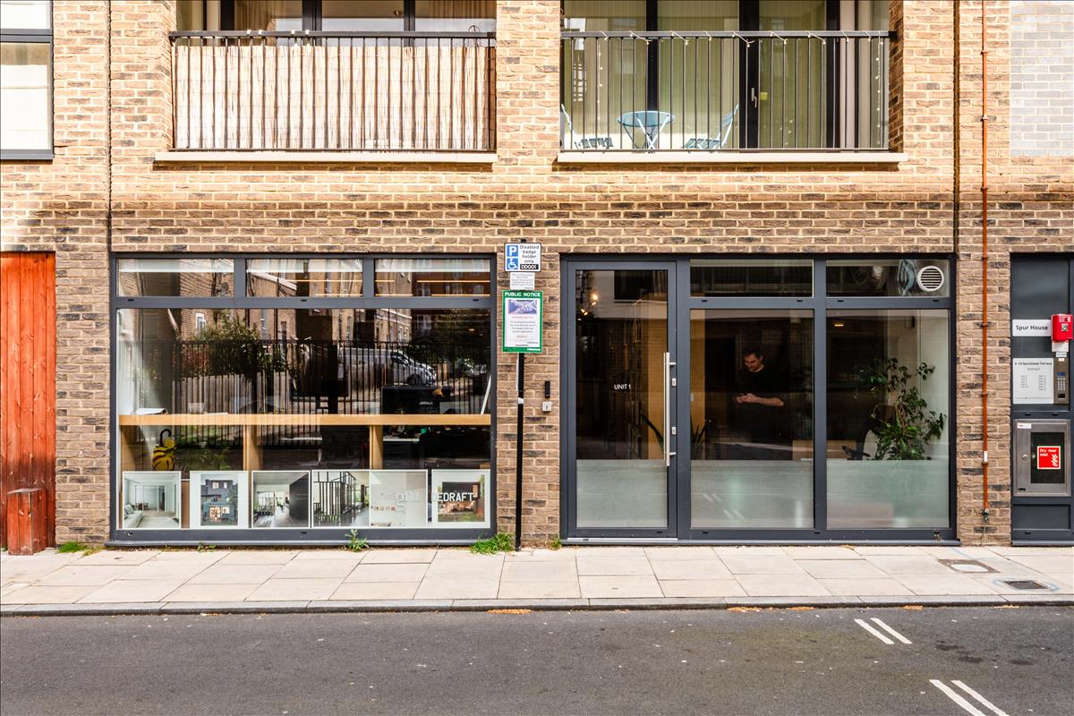 office to buy in Hackney Downs 